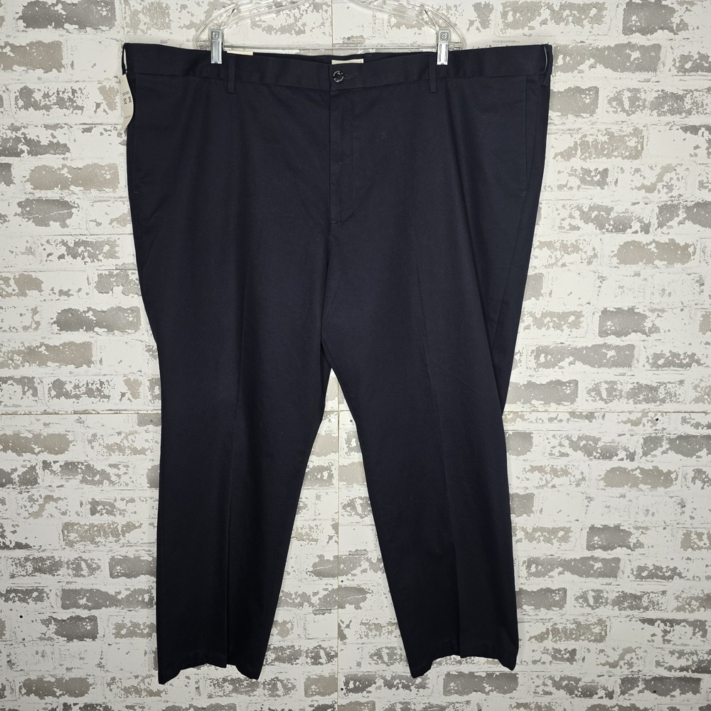 Dockers Men's Black Straight-Leg Chinos